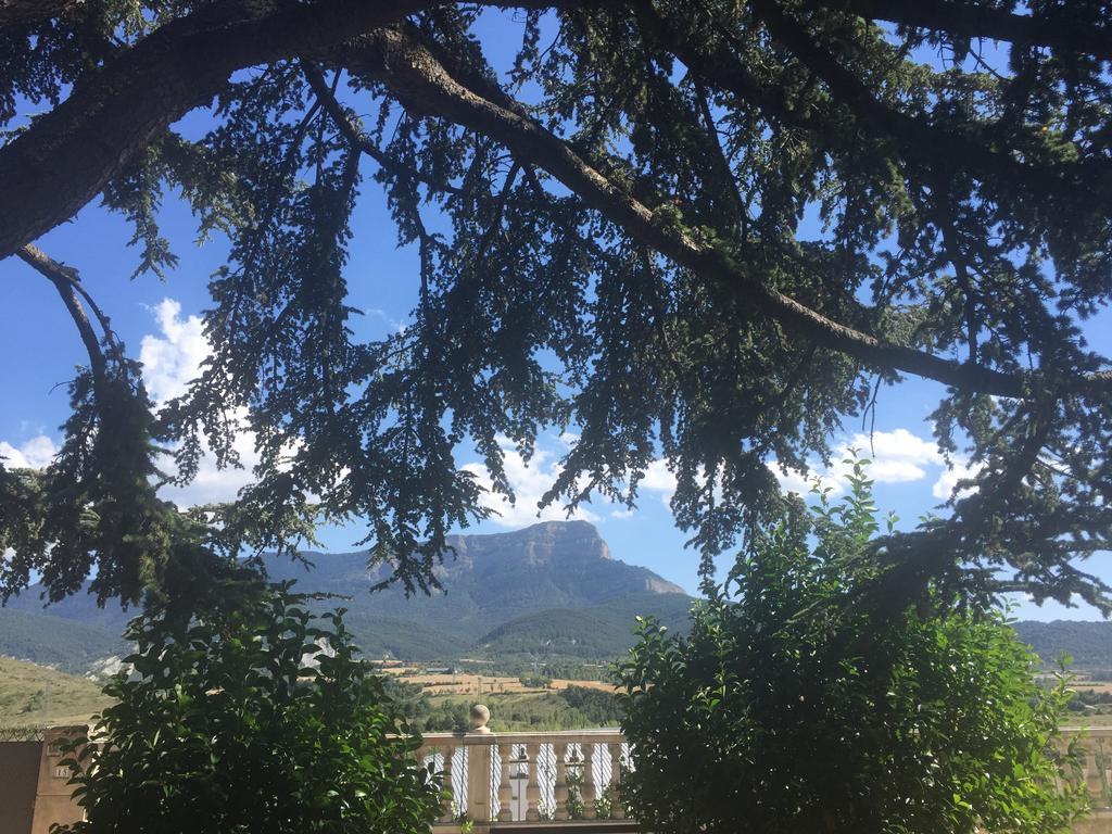 Apartamento Balcon De Jaca I Bagian luar foto