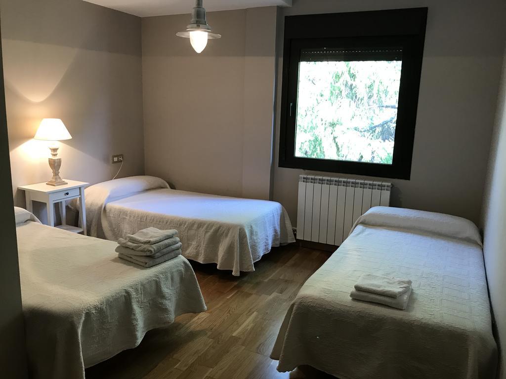 Apartamento Balcon De Jaca I Bagian luar foto