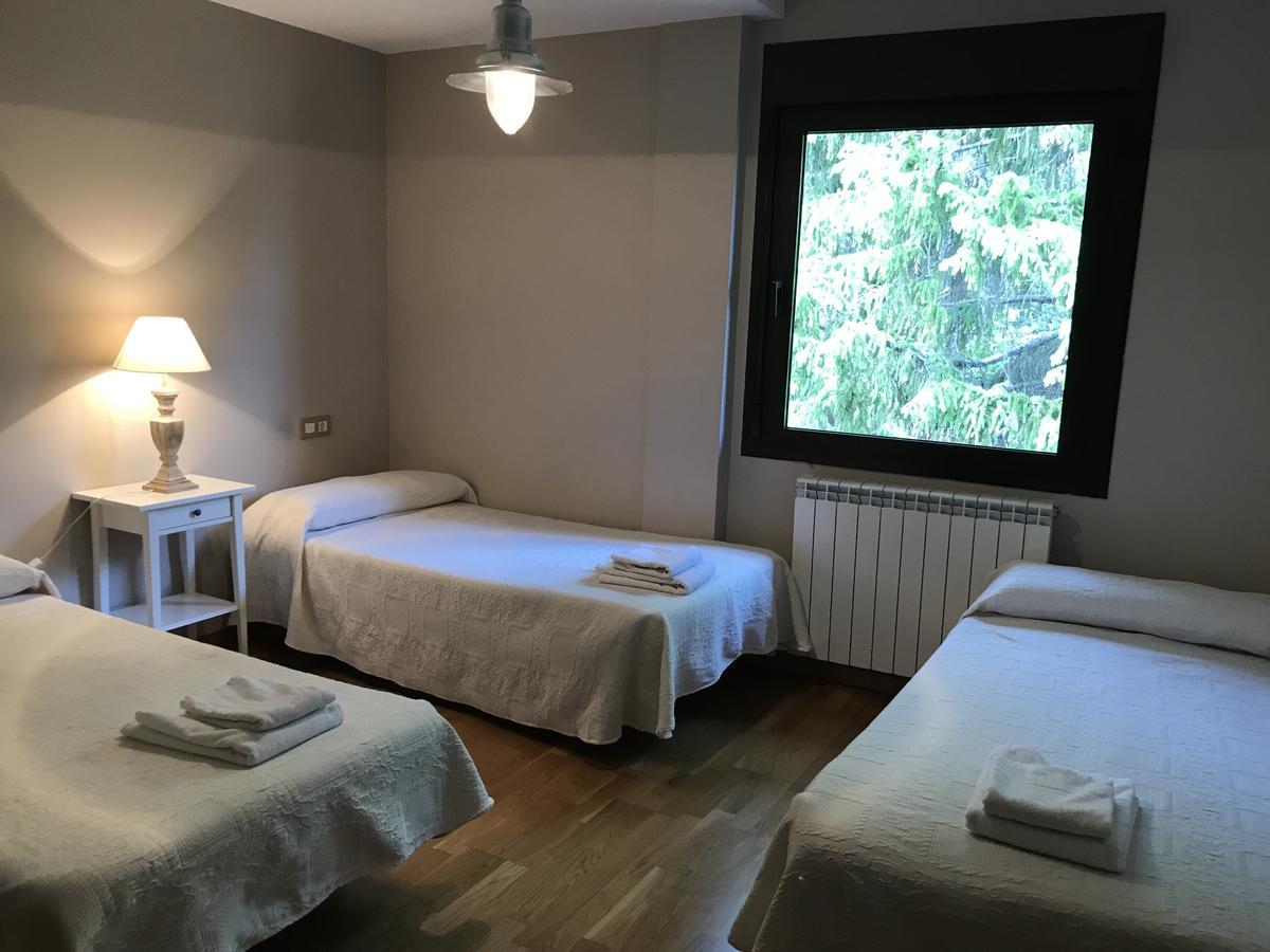 Apartamento Balcon De Jaca I Bagian luar foto